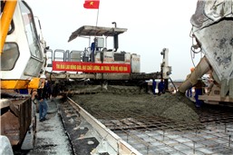 Công trường sân bay Đà Nẵng
