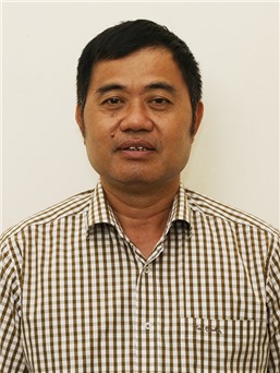 Giám đốc chi nhánh mẫn cán
